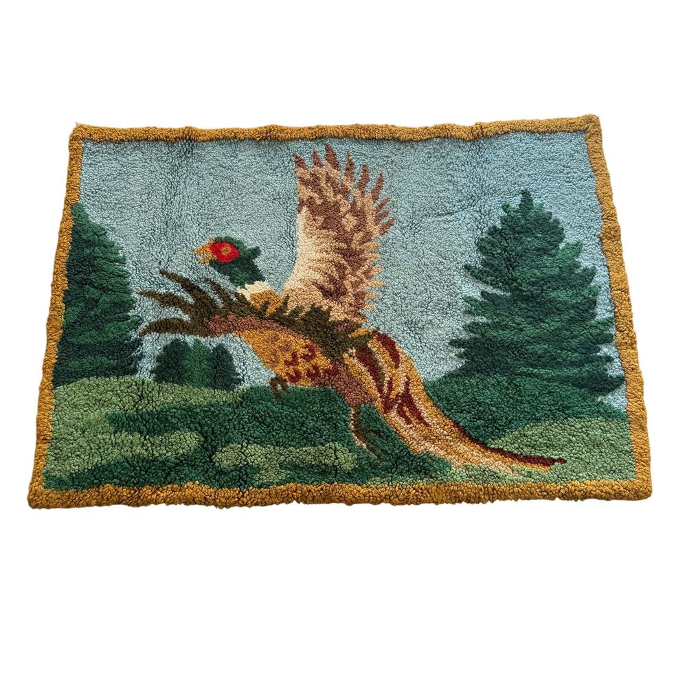Vintage Hand Hooked Rug Pheasant Bird Cabin Lodge Primitive  Folk Art 32x46